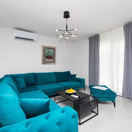 Family-friendly With Swimming Pool Supetar, Brac - 12893 Daire Supetar